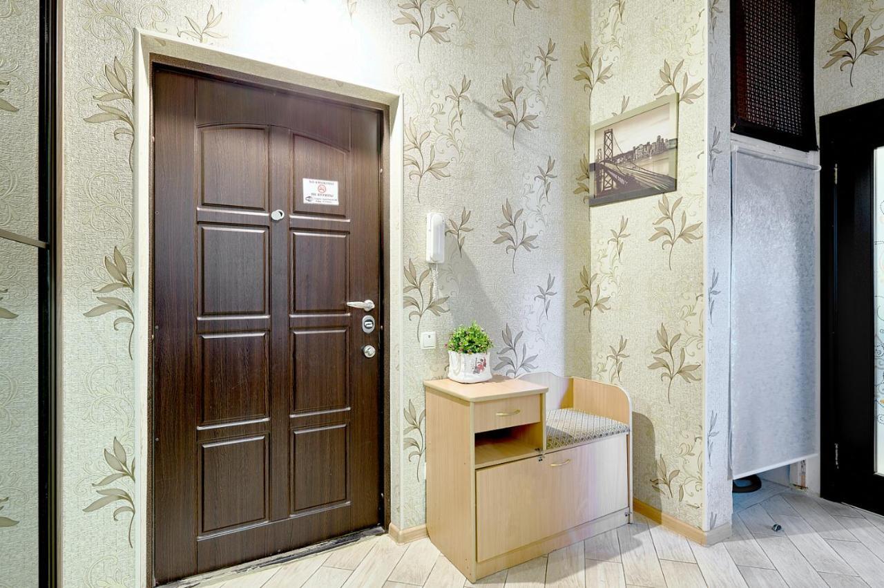 S12-58 Modern Aparthotel With Two 2Bedrooms In Central Kiev - Bessarabska Squere - Gulliver Mall - Olympic Stadium - Palace Of Sports - Saksahanskoho St, 12Б Exterior foto